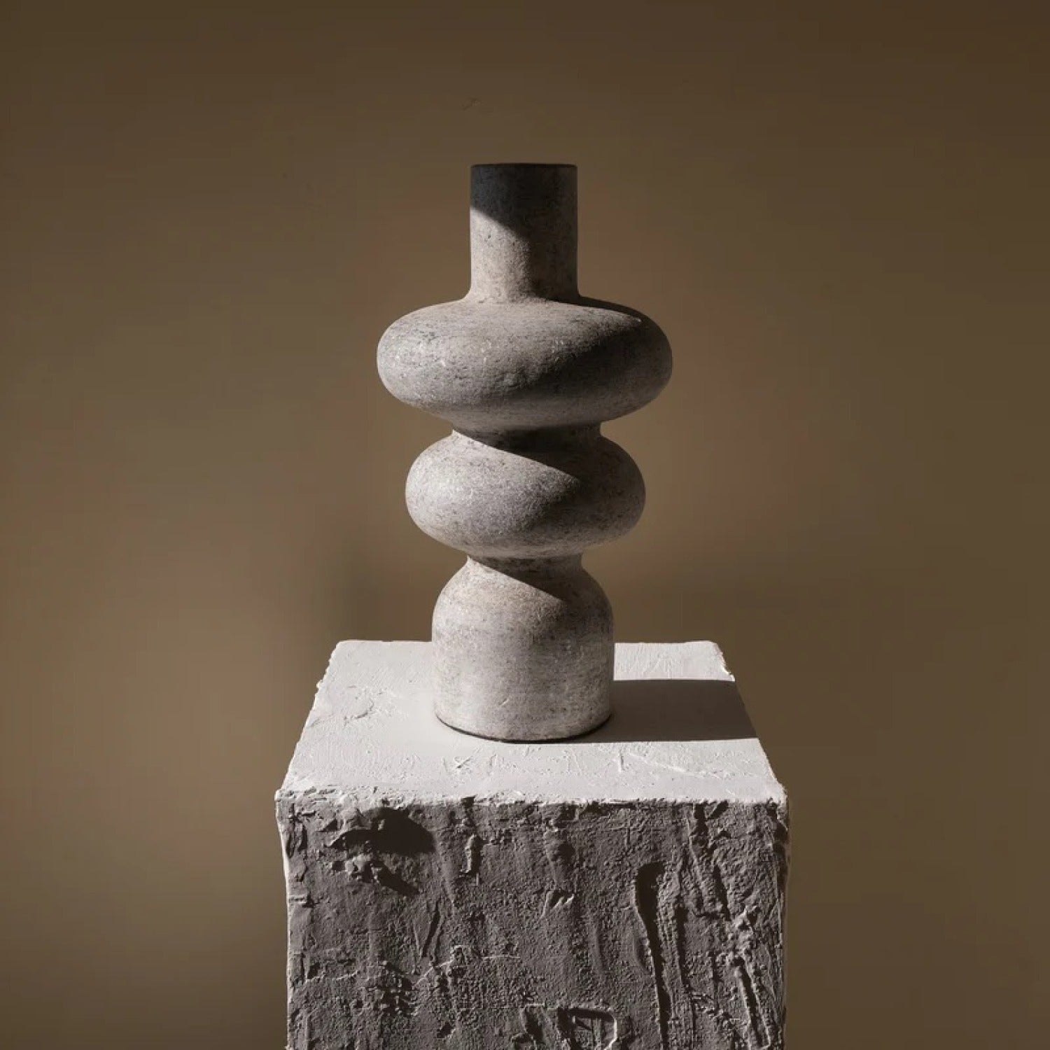 Ulun Vessel - Gray