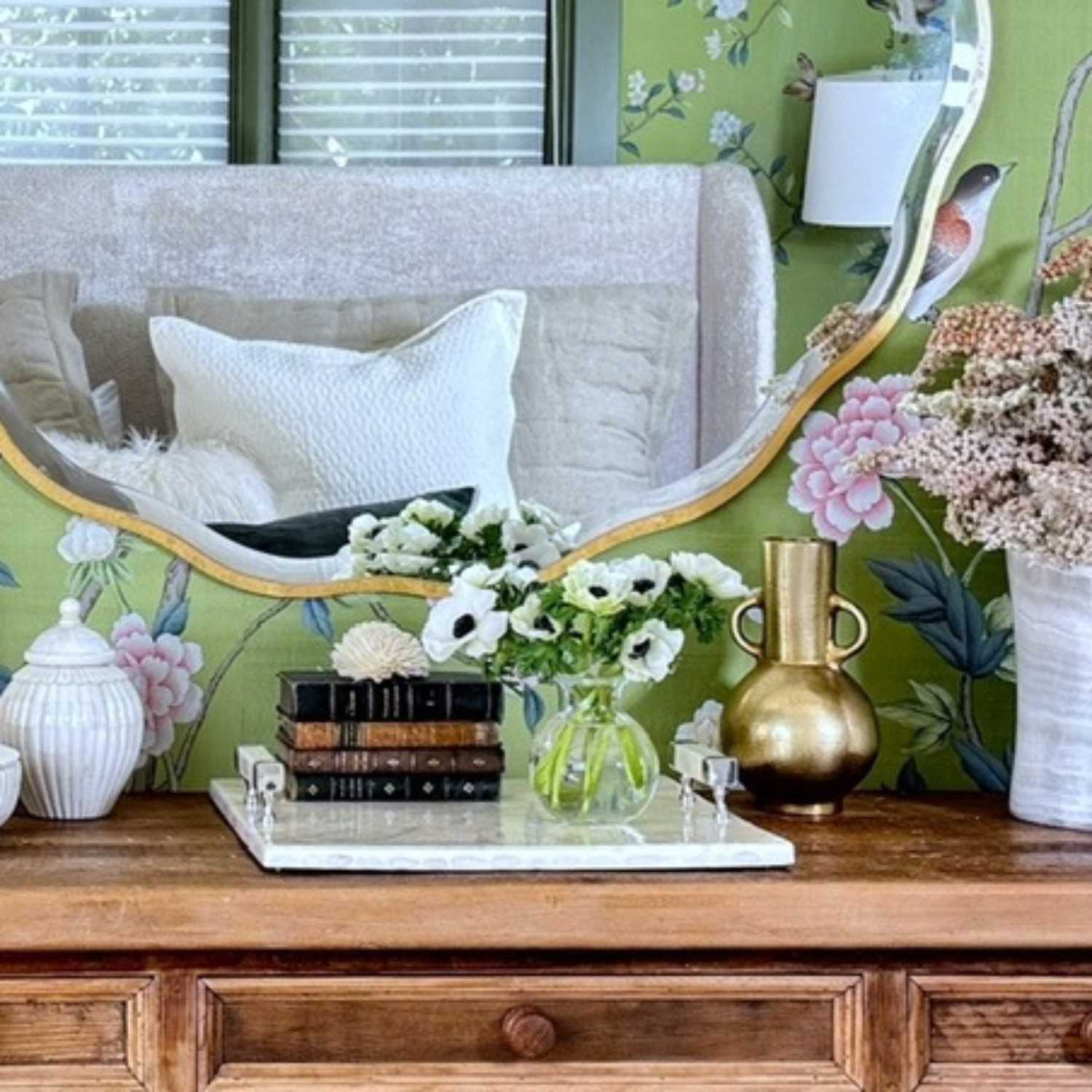 Halo Bone Tray with Handles