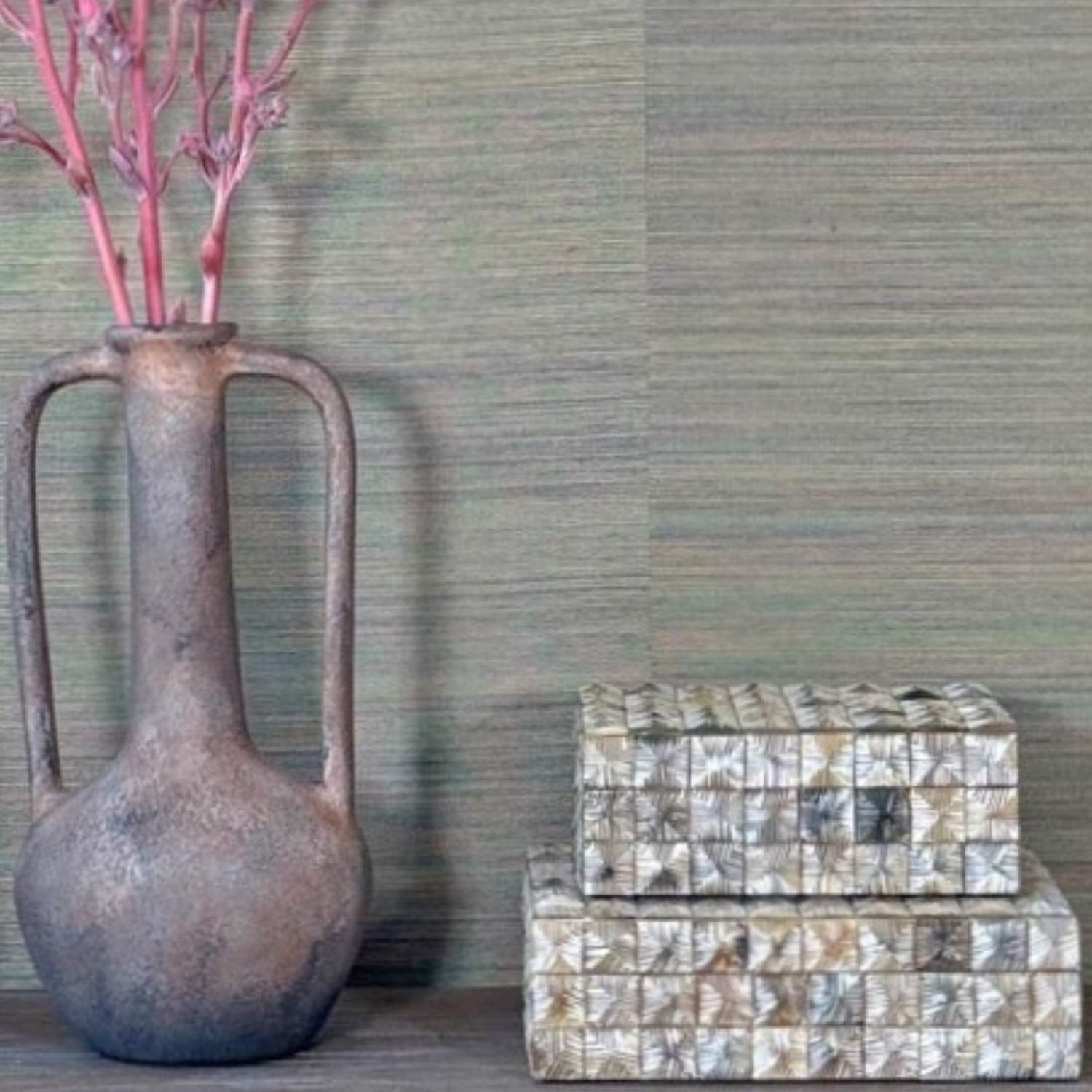 Talon Chiseled Horn Box