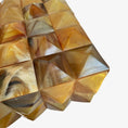 Load image into Gallery viewer, Pyramid Horn Box
